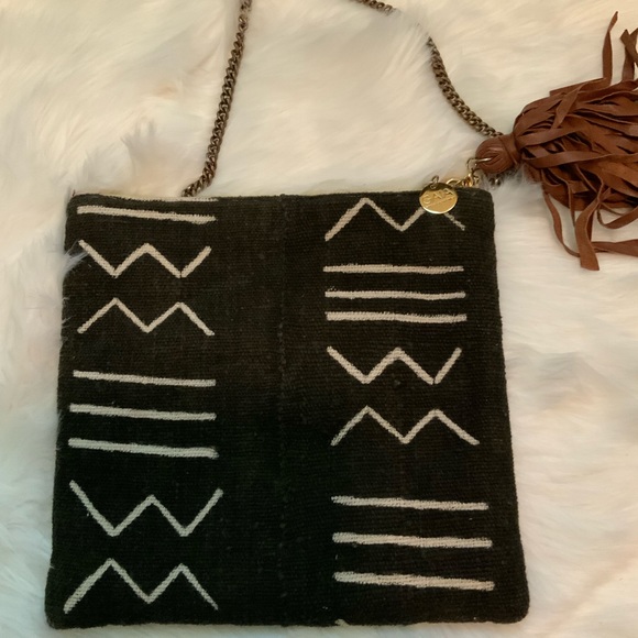 Crossbody - Picture 2 of 2